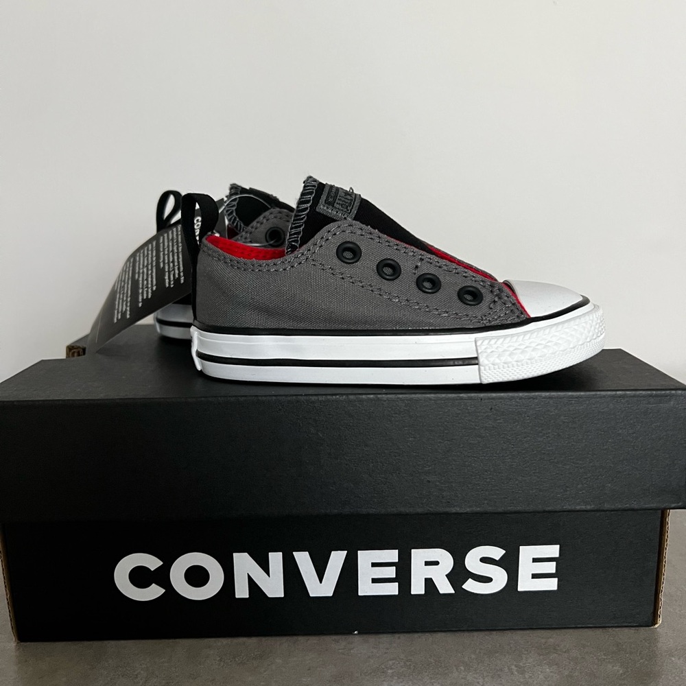 Converse Sneaker - Boys 6T